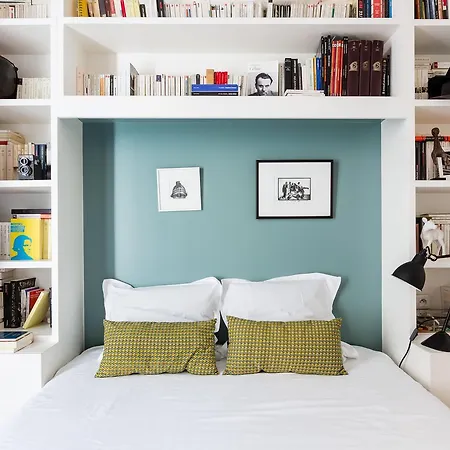 Апартаменты Veeve - Steps From Les Grands Boulevards Париж